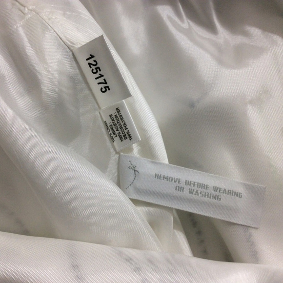 SOLD Ann Taylor A-Line Embroidered Spring Skirt - Picture 5 of 5